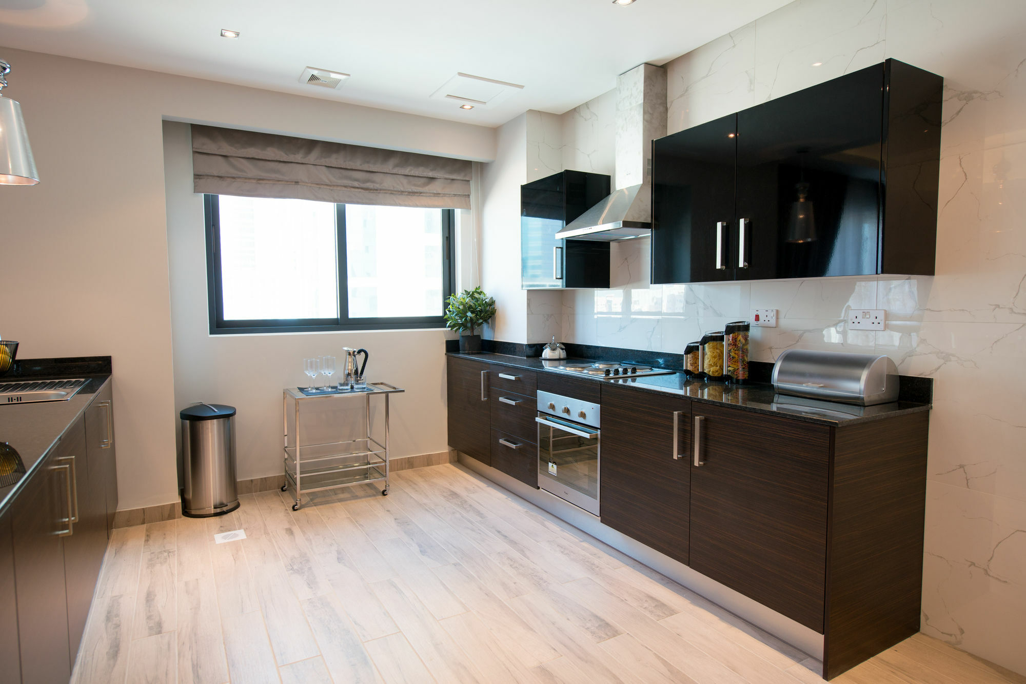 Al Manzil Residence Манама Экстерьер фото